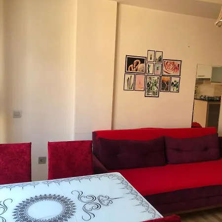 Cosy Flat In Heart Of *