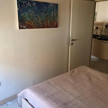 Cosy Flat In Heart Of 公寓