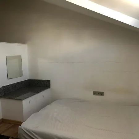 Cosy Flat In Heart Of *